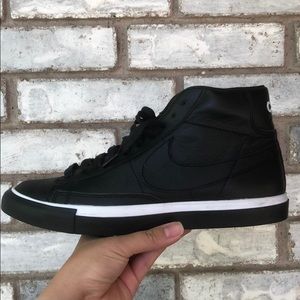 🎉HP🎉 black COMME des GARCONS X Nike Blazer Hilo